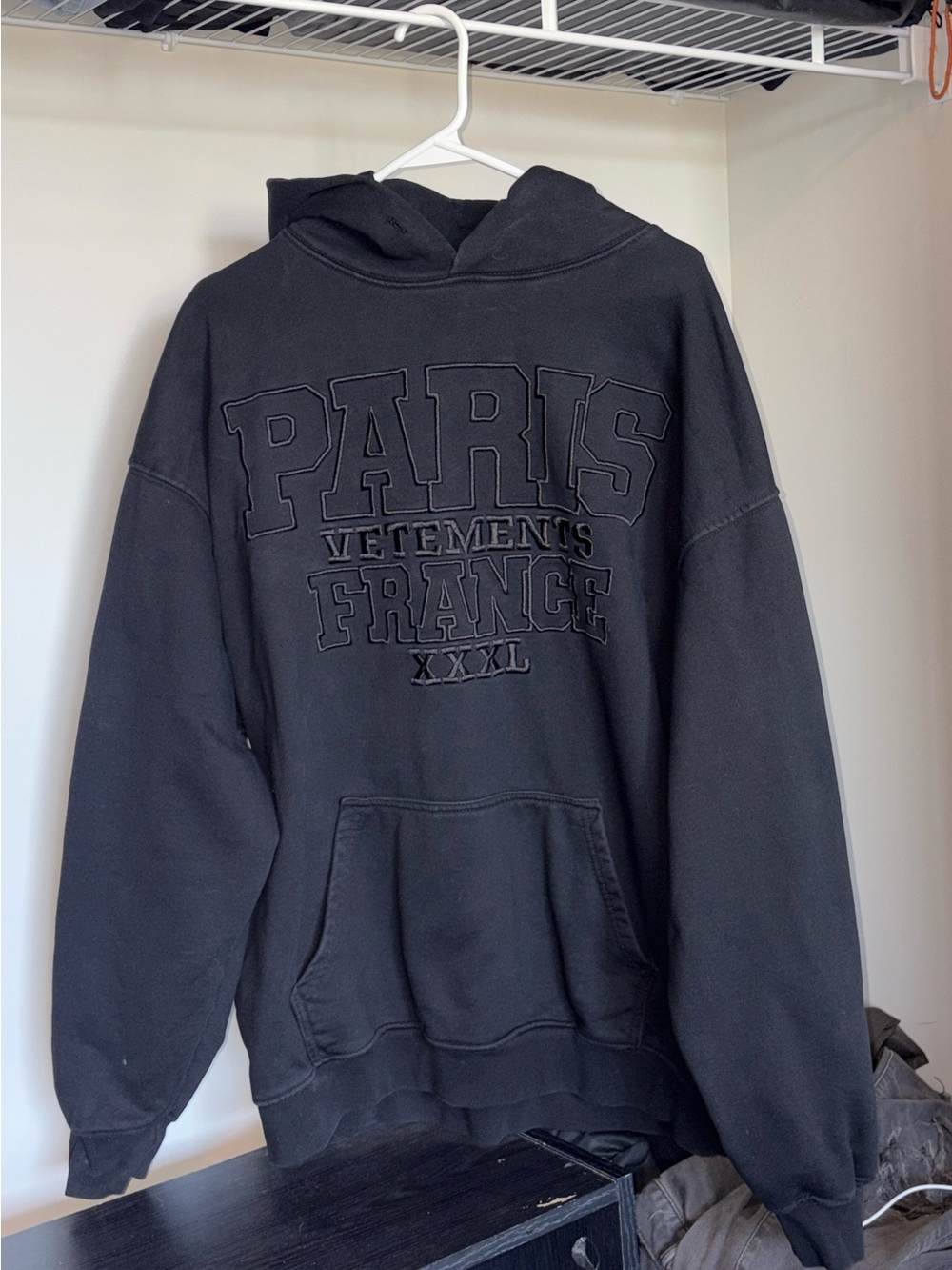 Vetements Black Paris France Embroidered Hoodie